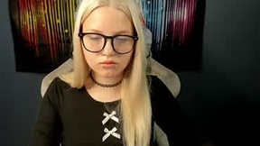 Recent Screenshot of  velvet_lun