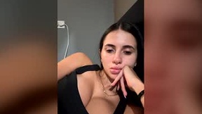 Recent Screenshot of  vickykissesof