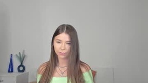 Recent Screenshot of  violetta_finch