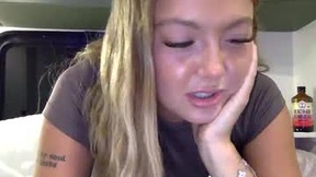 Recent Screenshot of  violettblakee