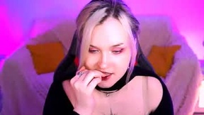 Recent Screenshot of  violettwoods