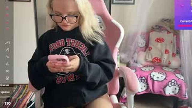 xxnaughtynicolexx