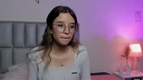 Recent Screenshot of  zoe_dear