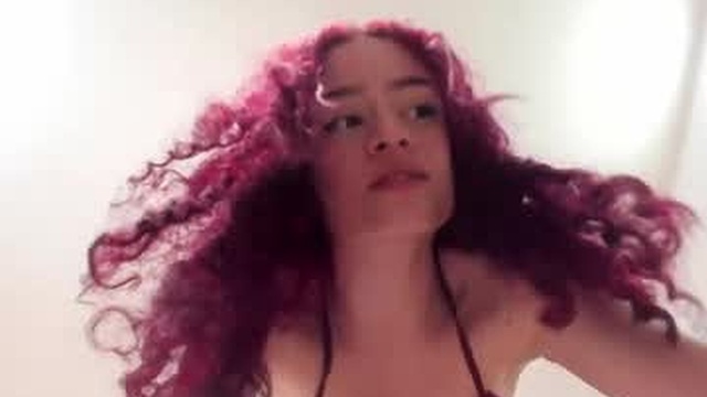 zoe_gale
